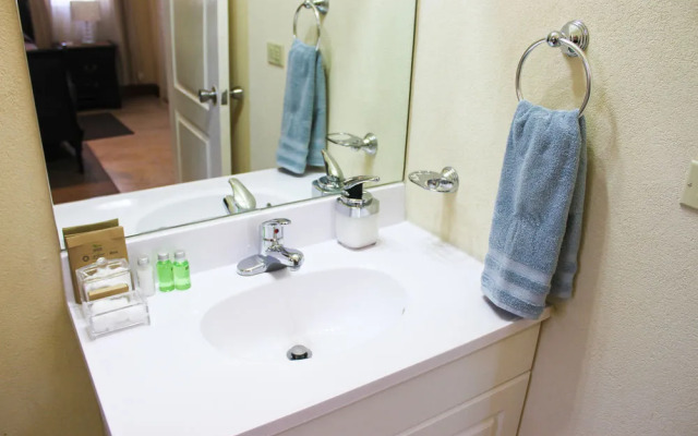 Eclipse Suite Guest Apartment