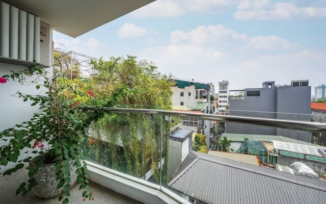 Le Parfum Apartment And Hotel