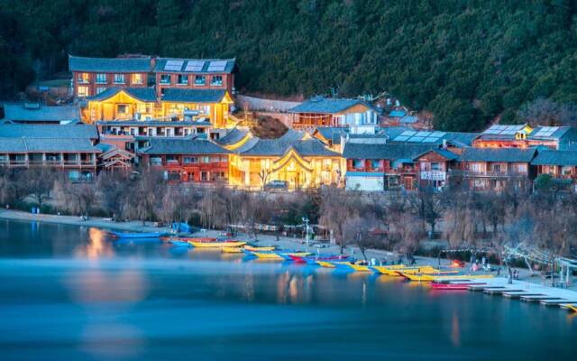 Shilily Travelling Hotel Lugu Lake