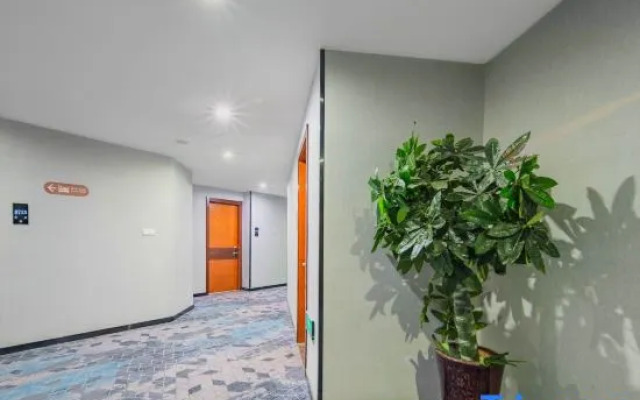 Pod Select Hotel (Hangzhou Qianjiang New Town Qingchun Square Subway Station)