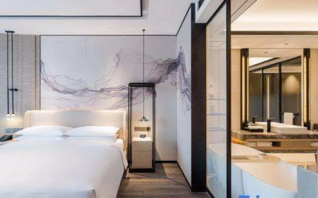 Yunhe Yebo Hotel (Shanghai Hongqiao Hub National Exhibition Center)