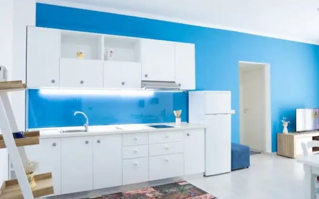 Central Seaview Apartment