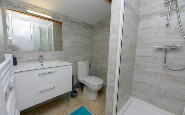 Agreable et moderne appartement Toul centre