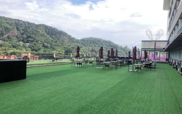 Hampton By Hilton Foshan Xiqiao Moutain