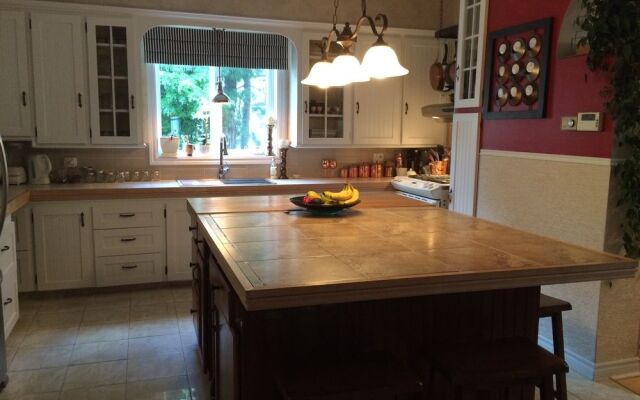 La Chambre d'Amis - Gite et B&B