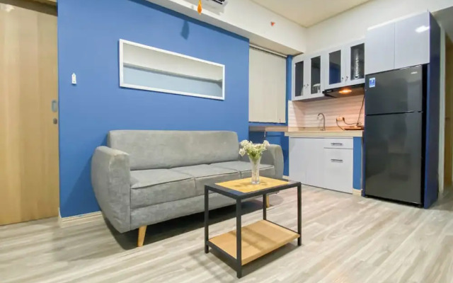 Spacious And Cozy 2Br At Apartment Meikarta