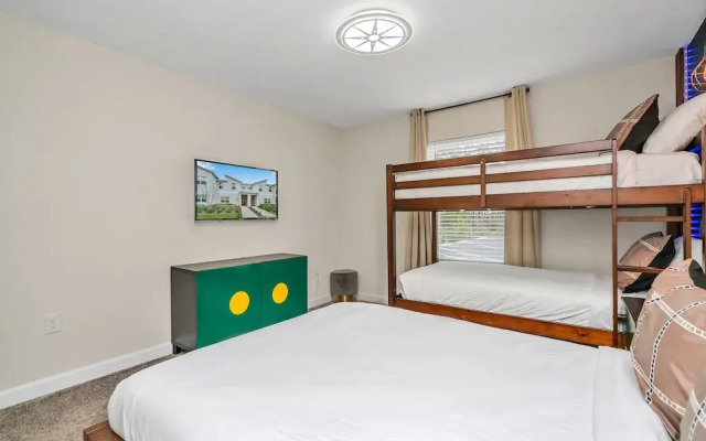 Private Pool Themed Bedrooms Free Waterpark!