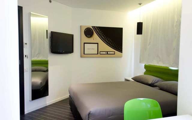 130 Rock Apartments