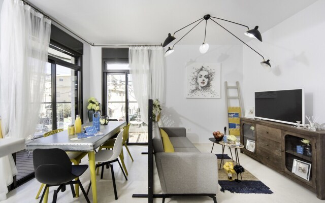 Sweet Inn Apartments- Carmel Market