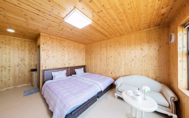 Seogwipo Gongcheonpo Villa Pension