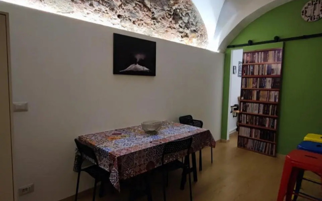 Santa Barbara Apartment