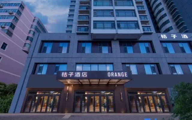 Orange Hotel (Korla, Shihua Dadao & Tazhi East Road)