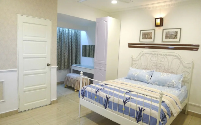 Bukit Tinggi Klang - Cozy Home