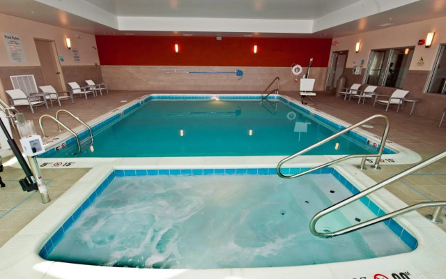 Holiday Inn Express Columbus - Easton
