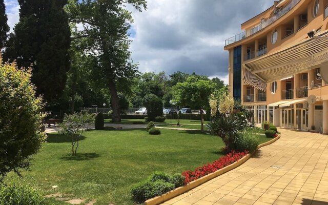 The Sea Garden Studio - Varna's Hidden Jem