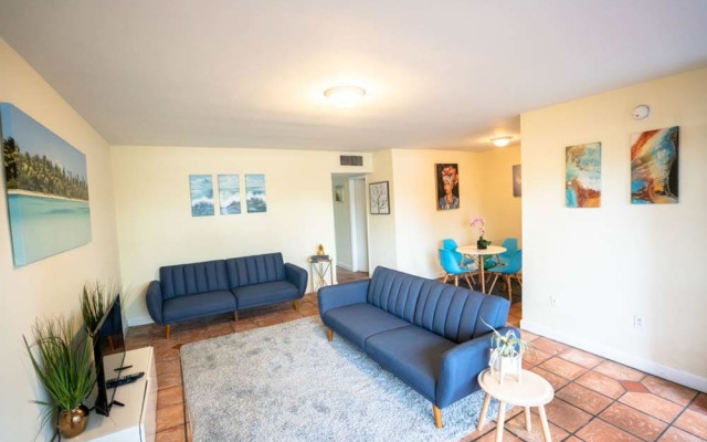 Bayside Apartments by Outpost Miami