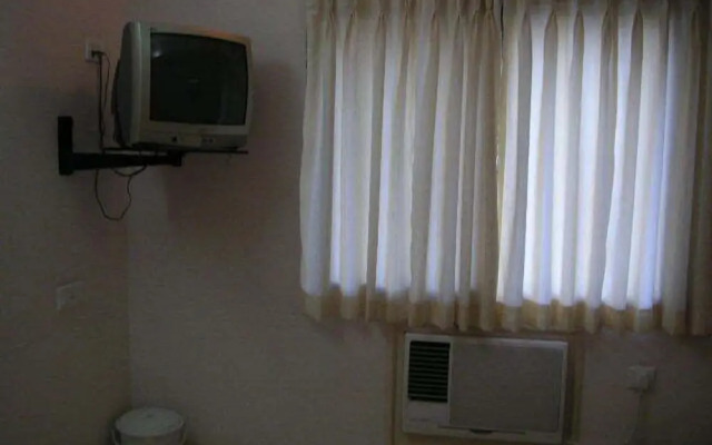 Hotel TARA International