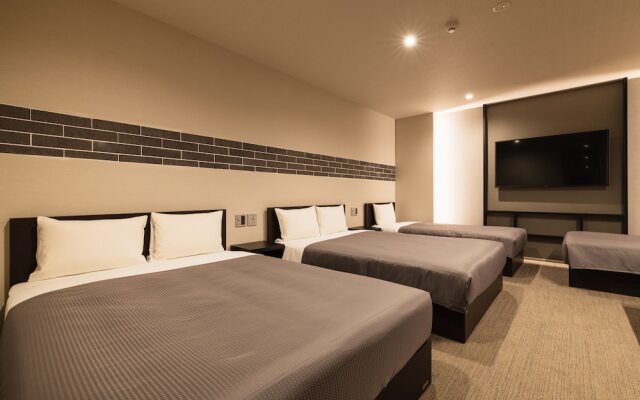 GRAND BASE Hakata Naraya