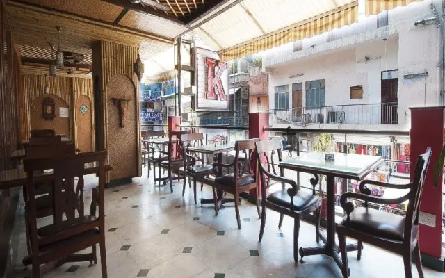 iLodge  Main Bazaar