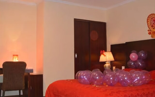 Huatian Century Hotel