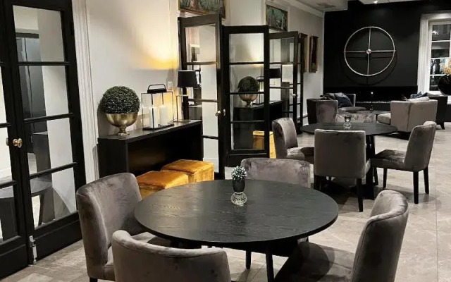 Wilhelmsen house Apartments
