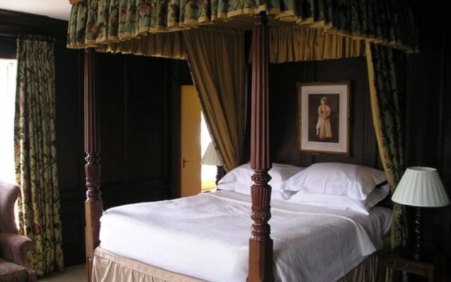 Spread Eagle Hotel and Spa
