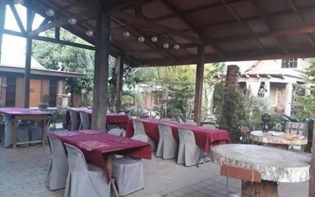 Bognot Lodge Mt Pinatubo Guesthouse