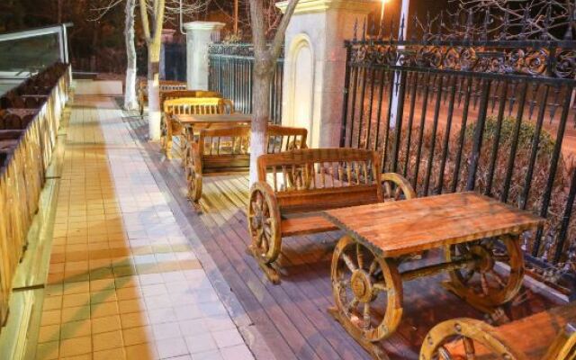 Jinshi Yujing Seaview Hotel (Dalian Jinshitan Discover Kingdom)