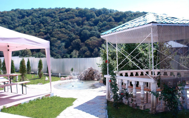 Lelux Hotel