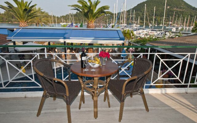Yiannis Apartments