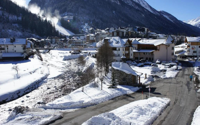 alpinea Appartements