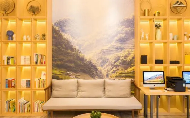fengjun yazhi Hotel (Chongqing Nanbin Road Danzishi Old Street)