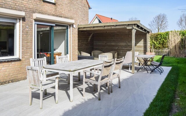 Nice Home in Breskens With 3 Bedrooms and Wifi