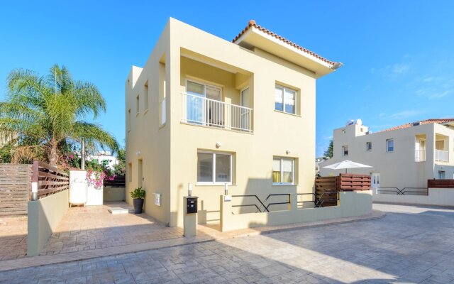 Majestic Villa
