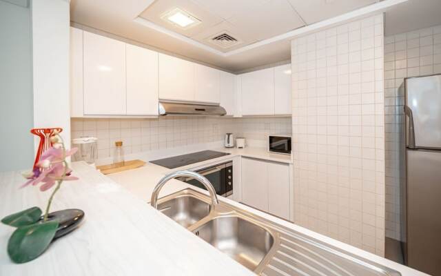 HiGuests Vacation Homes - Al Bateen