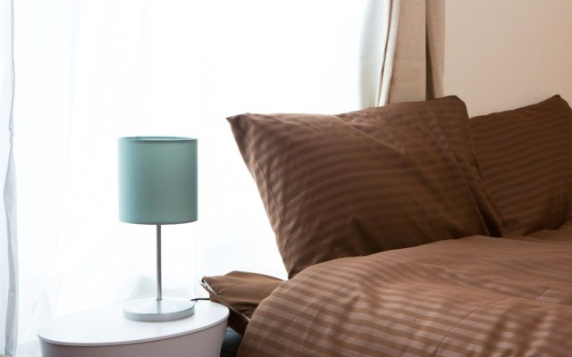 Tsuru House – Guest Rooms – Osaka