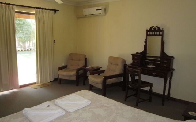 Marri Lodge & Cottages