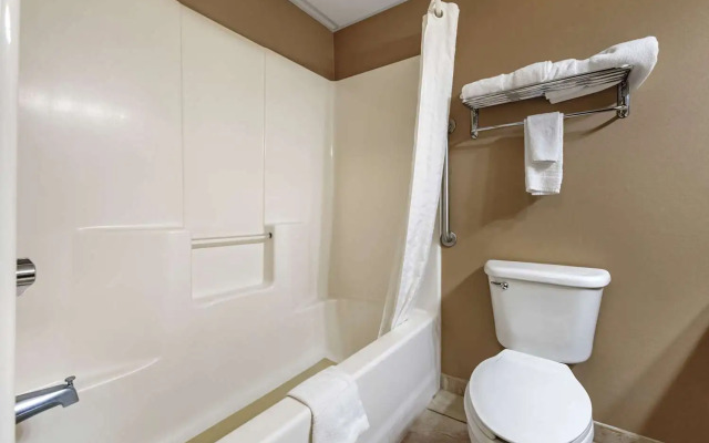 Comfort Inn Albert Lea at Trails Travel Center