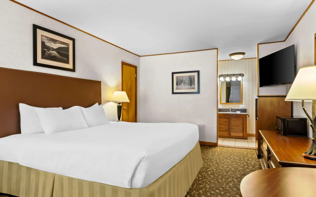 Best Western Adirondack Inn