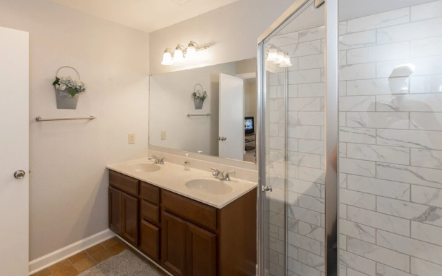 Beach Cabana - 9 Br Home