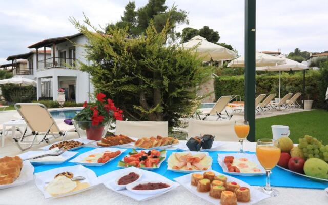 Lapis Luxury Villa