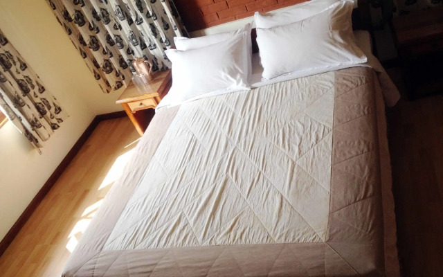Vardan Resort n' Apartment