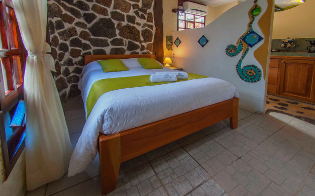 Casa del Lago Lodging House