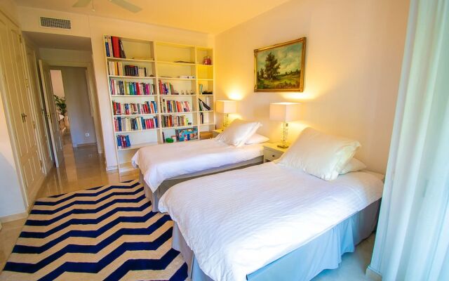 OleHolidays Palm Beach con acceso a la playa