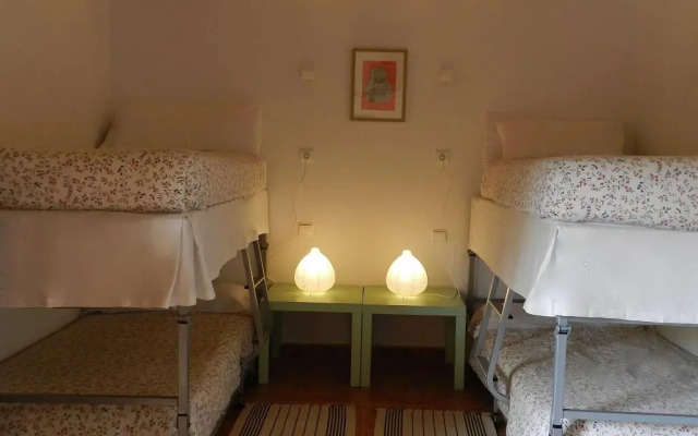 Hostel El Lago Caceres