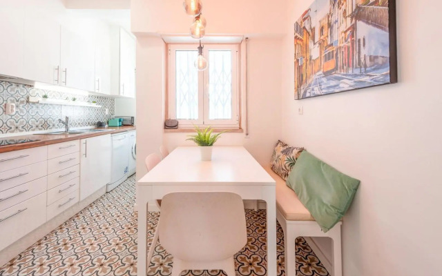 GuestReady - Vibrant 2BR Apartment