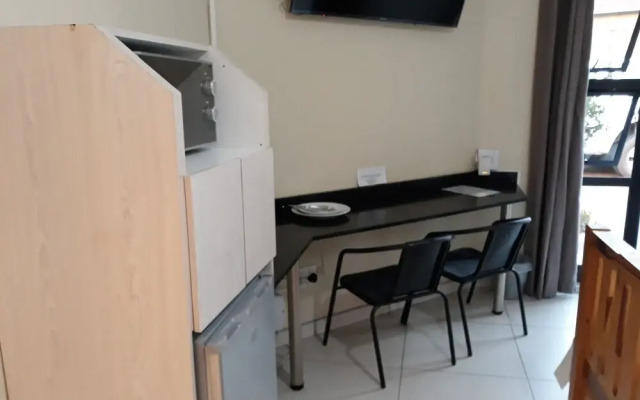 8 Ibis Lane Guest House