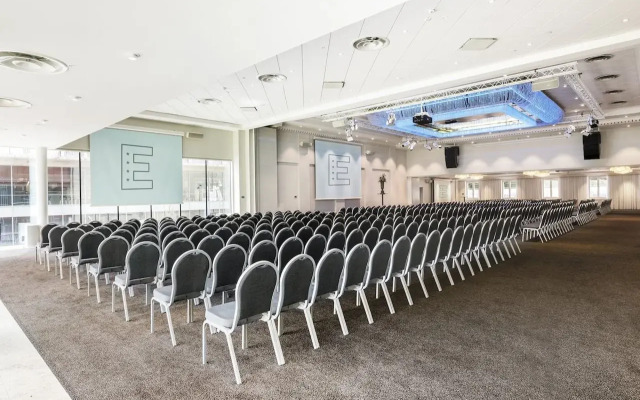 Elite Park Avenue Hotel