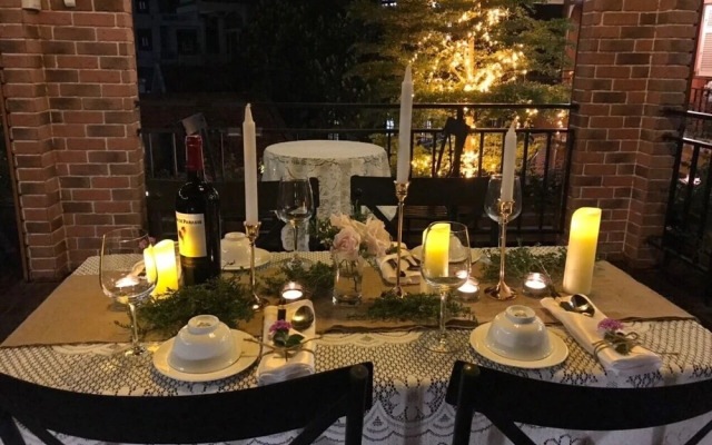 Little Colmar - Homestay & Pottery Studio