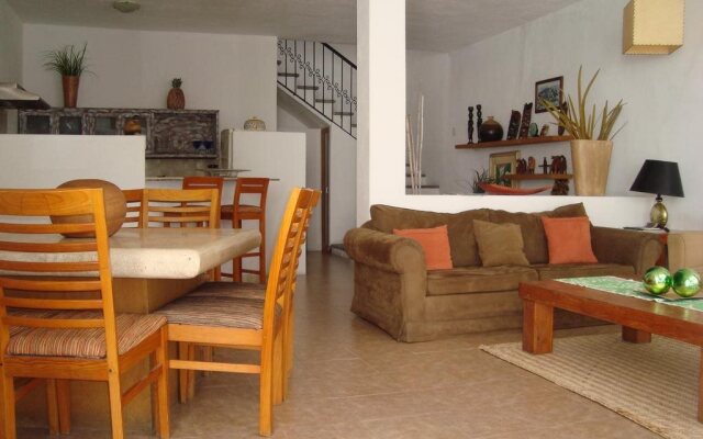 Casa de la Bu
